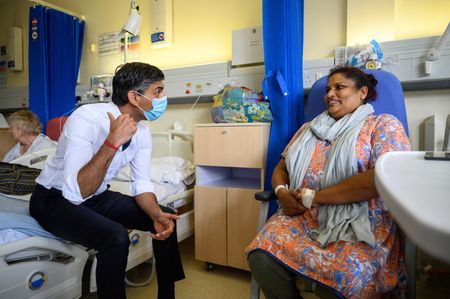 tagreuters.com2022binary_LYNXMPEI9R0N0-VIEWIMAGE