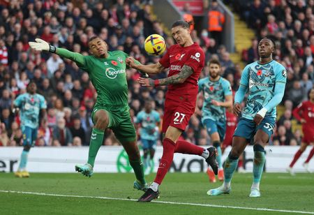 tagreuters.com2022binary_LYNXMPEIAB07C-VIEWIMAGE