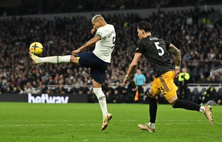 tagreuters.com2022binary_LYNXMPEIAB07Y-VIEWIMAGE