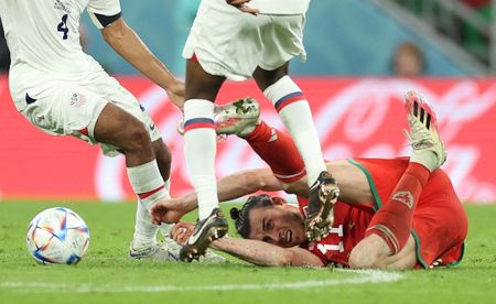 tagreuters.com2022binary_LYNXMPEIAK0Z5-VIEWIMAGE