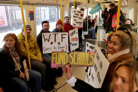 tagreuters.com2023binary_LYNXMPEJ101KF-VIEWIMAGE