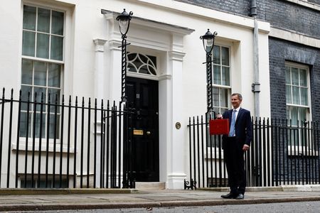 tagreuters.com2023binary_LYNXMPEJ2E0O6-VIEWIMAGE