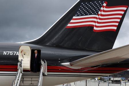 tagreuters.com2023binary_LYNXMPEJ400JW-VIEWIMAGE