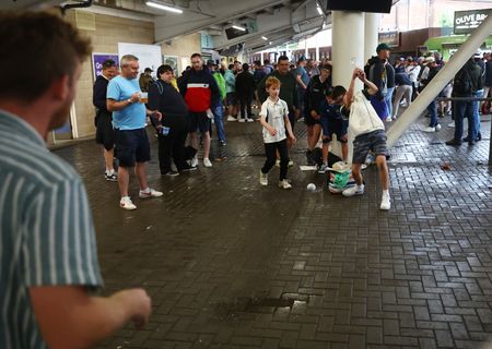 tagreuters.com2023binary_LYNXMPEJ6T06S-VIEWIMAGE