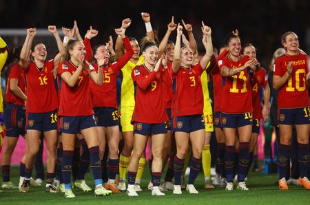 tagreuters.com2023binary_LYNXMPEJ7J04J-VIEWIMAGE