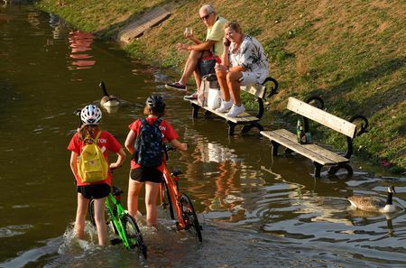 tagreuters.com2024binary_LYNXMPEK0G042-VIEWIMAGE