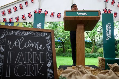 tagreuters.com2024binary_LYNXMPEK4D0ES-VIEWIMAGE