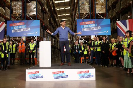 tagreuters.com2024binary_LYNXMPEK600QY-VIEWIMAGE