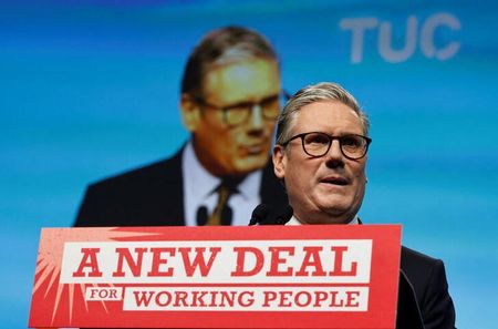 tagreuters.com2024binary_LYNXMPEK890ES-VIEWIMAGE