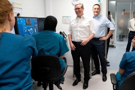 tagreuters.com2024binary_LYNXMPEK8B0JM-VIEWIMAGE