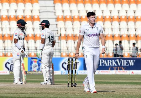 tagreuters.com2024binary_LYNXMPEK9G0BA-VIEWIMAGE