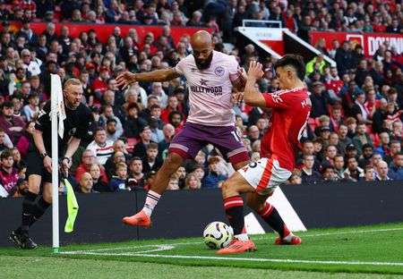 tagreuters.com2024binary_LYNXMPEK9I0AK-VIEWIMAGE