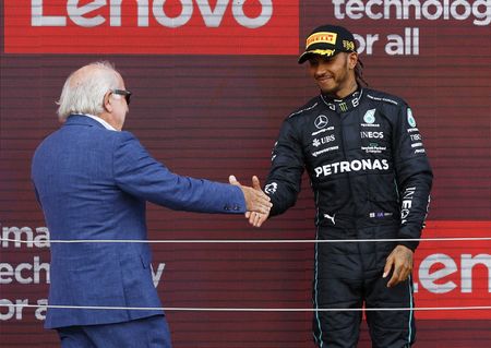 tagreuters.com2024binary_LYNXMPEKB7047-VIEWIMAGE