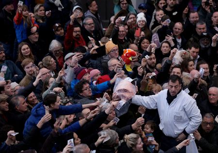 tagreuters.com2024binary_LYNXMPEKBN0CJ-VIEWIMAGE