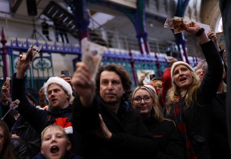 tagreuters.com2024binary_LYNXMPEKBN0CX-VIEWIMAGE