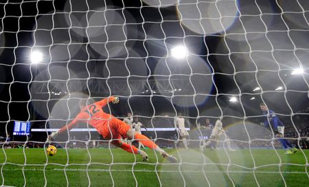 tagreuters.com2024binary_LYNXMPEKBU038-VIEWIMAGE