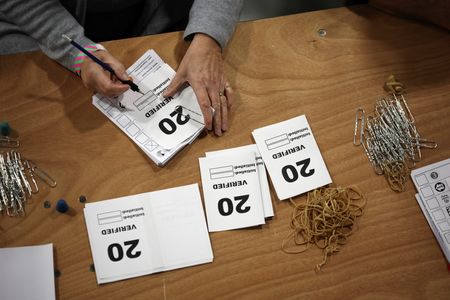 tagreuters.com2024binary_LYNXNPEK1F02R-VIEWIMAGE