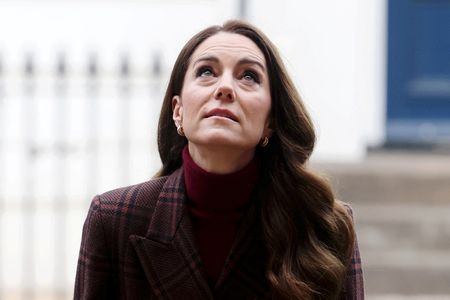 tagreuters.com2025binary_LYNXMPEL0D0JX-VIEWIMAGE