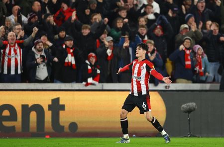 tagreuters.com2025binary_LYNXMPEL0D0YW-VIEWIMAGE