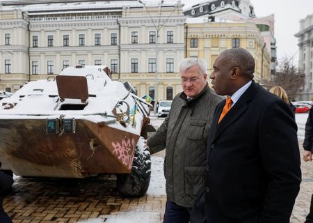 tagreuters.com2025binary_LYNXMPEL140FN-VIEWIMAGE