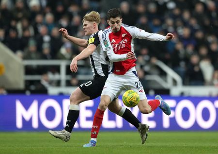 tagreuters.com2025binary_LYNXMPEL14116-VIEWIMAGE