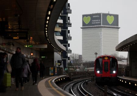 tagreuters.com2025binary_LYNXMPEL160KZ-VIEWIMAGE