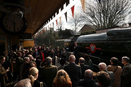 tagreuters.com2025binary_LYNXMPEL2I0X2-VIEWIMAGE