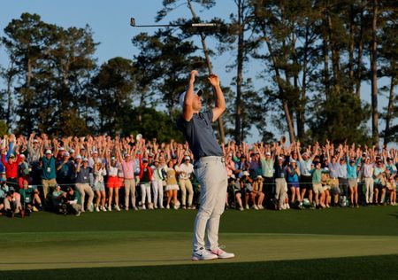 tagreuters.com2025binary_LYNXMPEL3C0F0-VIEWIMAGE