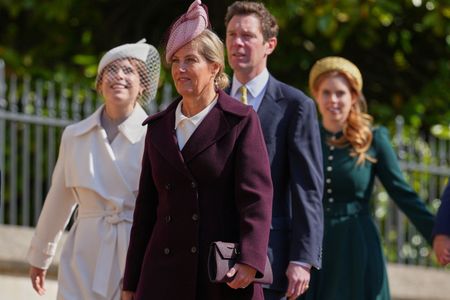 tagreuters.com2025binary_LYNXMPEL3J04A-VIEWIMAGE