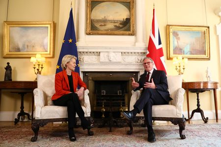 tagreuters.com2025binary_LYNXMPEL3N0XZ-VIEWIMAGE