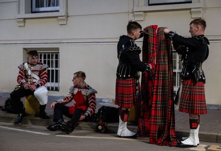 tagreuters.com2025binary_LYNXMPEL420E1-VIEWIMAGE