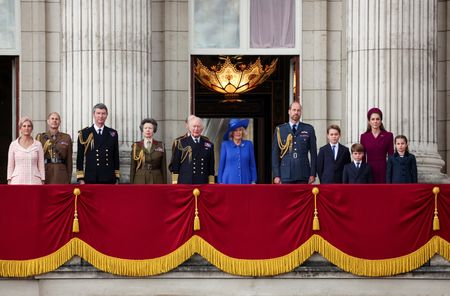 tagreuters.com2025binary_LYNXMPEL440H1-VIEWIMAGE