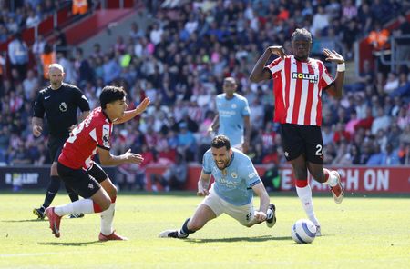 tagreuters.com2025binary_LYNXMPEL4909R-VIEWIMAGE