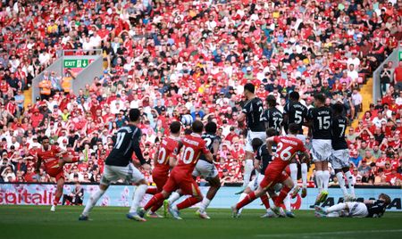 tagreuters.com2025binary_LYNXMPEL4A0BD-VIEWIMAGE