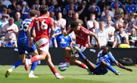 tagreuters.com2025binary_LYNXMPEL4A0BE-VIEWIMAGE