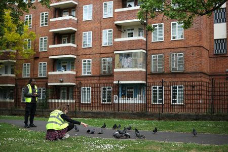 tagreuters.com2025binary_LYNXMPEL4B08M-VIEWIMAGE