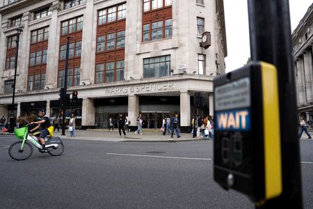 tagreuters.com2025binary_LYNXMPEL4I0RU-VIEWIMAGE