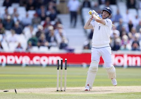 tagreuters.com2025binary_LYNXMPEL4M0JZ-VIEWIMAGE