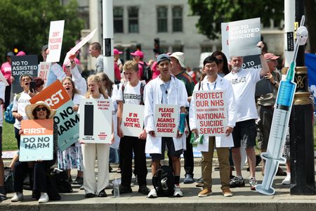 tagreuters.com2025binary_LYNXMPEL5J0LC-VIEWIMAGE