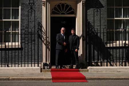 tagreuters.com2025binary_LYNXMPEL5M0SJ-VIEWIMAGE