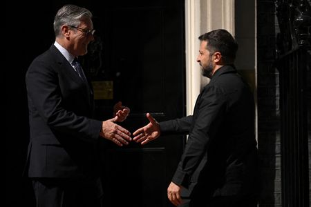 tagreuters.com2025binary_LYNXMPEL5M0SK-VIEWIMAGE