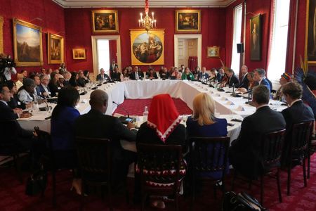 tagreuters.com2025binary_LYNXMPEL5P0JP-VIEWIMAGE