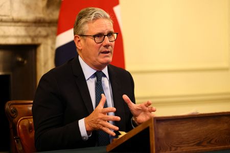 tagreuters.com2025binary_LYNXMPEL7C0NE-VIEWIMAGE