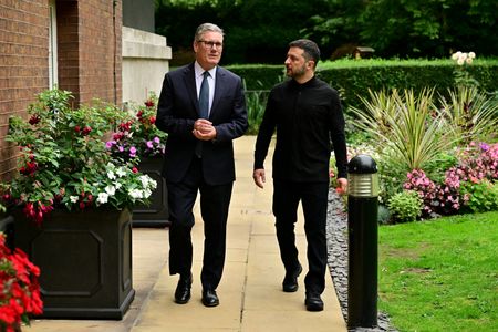 tagreuters.com2025binary_LYNXMPEL7D0CL-VIEWIMAGE