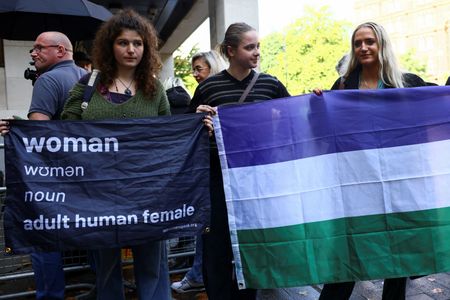 tagreuters.com2025binary_LYNXMPEL830K5-VIEWIMAGE