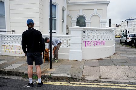 tagreuters.com2025binary_LYNXMPEL830OV-VIEWIMAGE