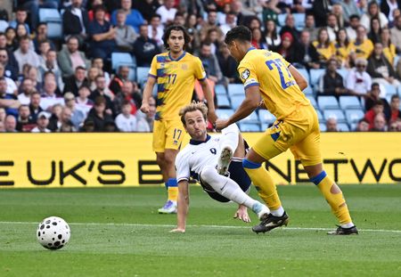 tagreuters.com2025binary_LYNXMPEL8508A-VIEWIMAGE