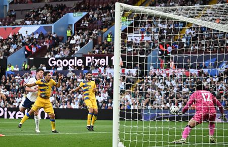 tagreuters.com2025binary_LYNXMPEL8508B-VIEWIMAGE