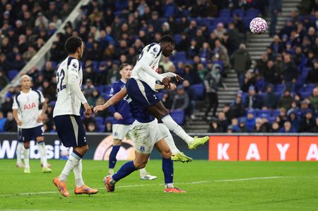 tagreuters.com2025binary_LYNXMPEL9P0FB-VIEWIMAGE