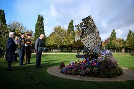 tagreuters.com2025binary_LYNXMPEL9Q0J5-VIEWIMAGE